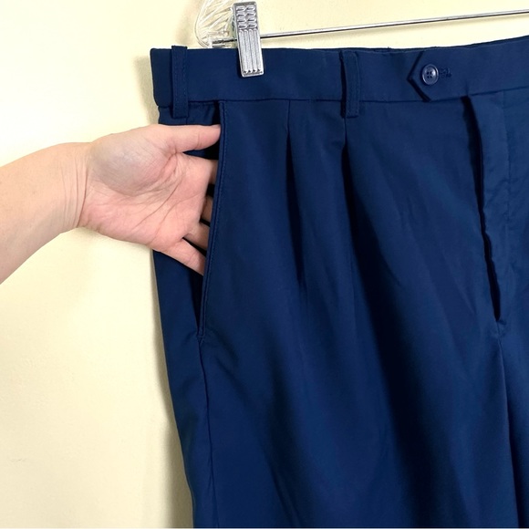 BOCACCIO GOLF Men’s Pleated Front Deep Royal Blue Golf Shorts, Size 36 - Picture 4 of 13